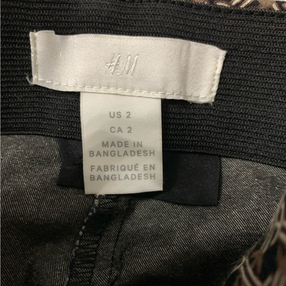 H&M dress slacks size 2 - Picture 2 of 2